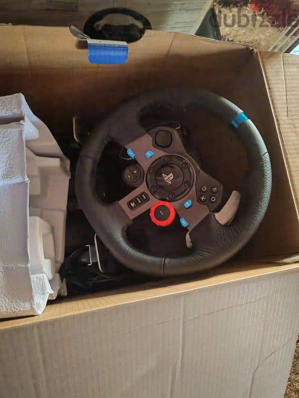 Steering wheel Logitech G29 6