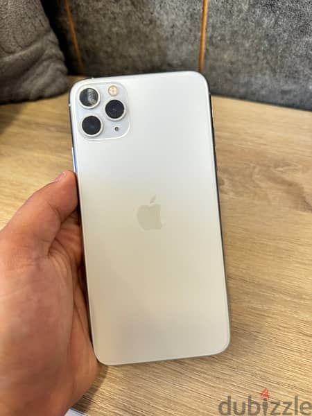 iphone 11 pro max 2