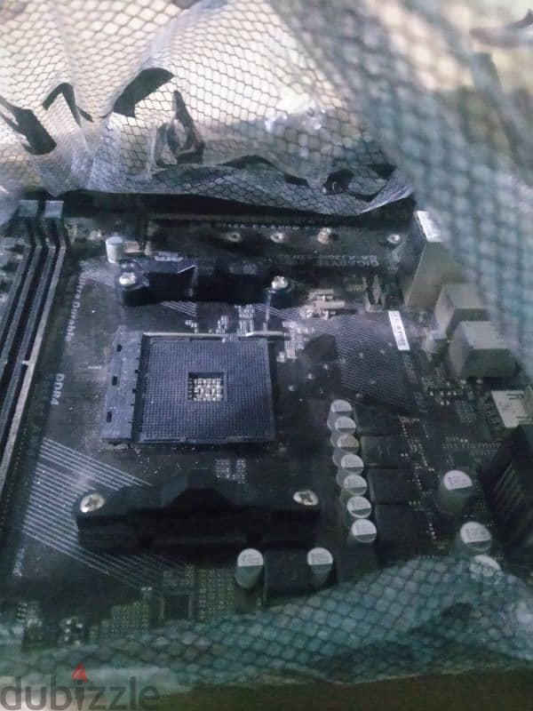 B350 motherboard 4