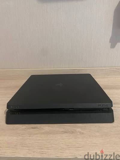 PS4 slim