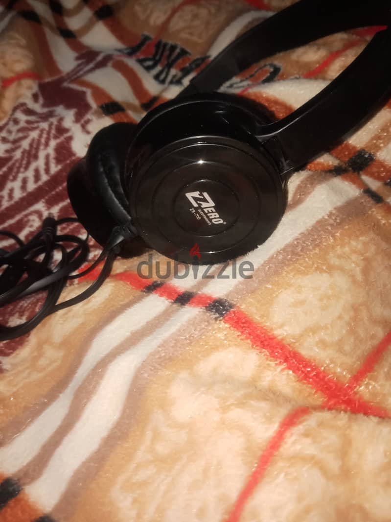 headphone ZR700 4