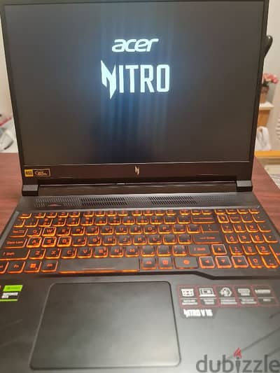 Acer Nitro V 16