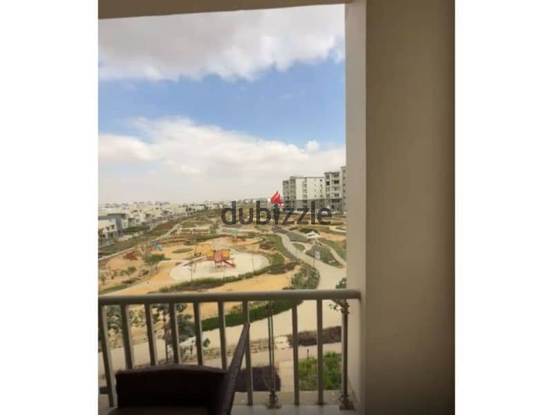 Apartment 192 m open sea view for sale immediate delivery fully finished in Hyde Park Compound New Cairo 1