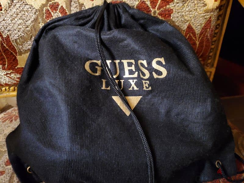 شنطة Guess Luxe جلد طبيعي (اصلية) 6