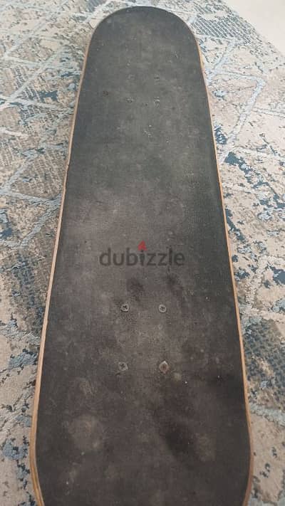 skate board اصلي وارد الامارت