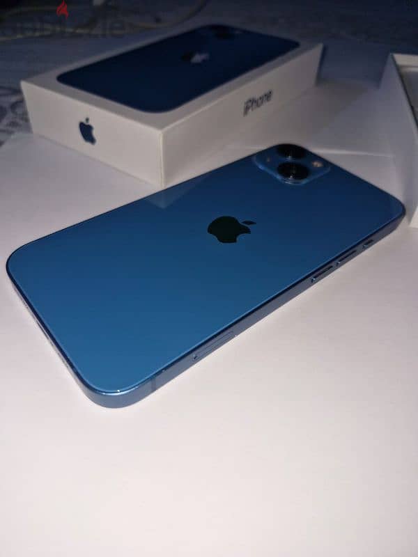 iPhone 13 128g blue, لون الازرق 3