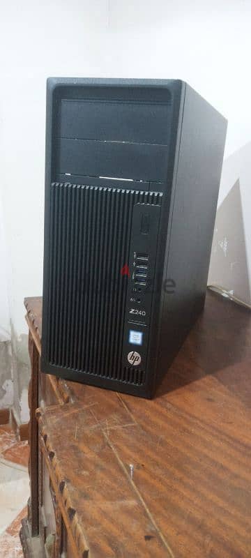 كيسة hp workstation Z240