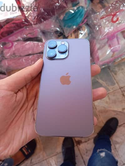 iphone 14 pro max 256 كالجديد بسعر مغرى بالعلبة