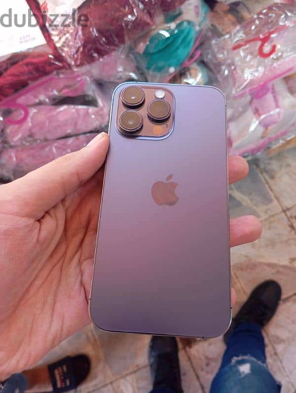 iphone 14 pro max 256 كالجديد بسعر مغرى بالعلبة 4