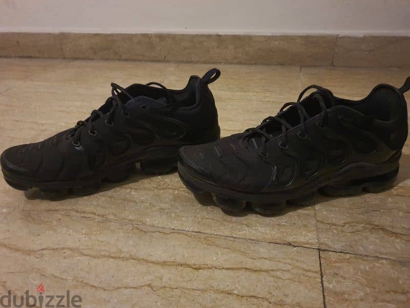 Nike Vapormax Plus triple black 2