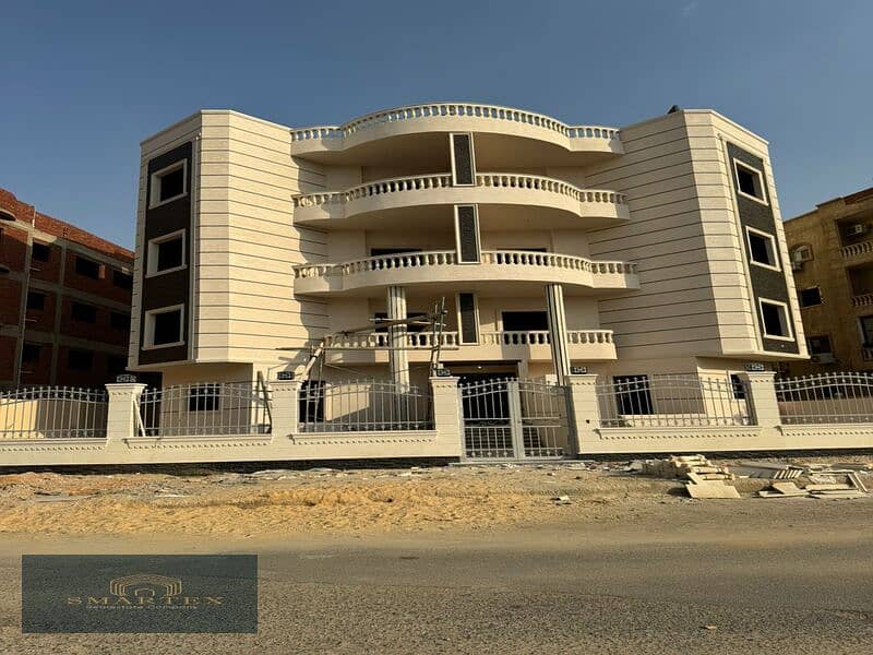 Apartment 230 sqm for sale in the ninth district next to Green Hills Club and Town Center Mall 2