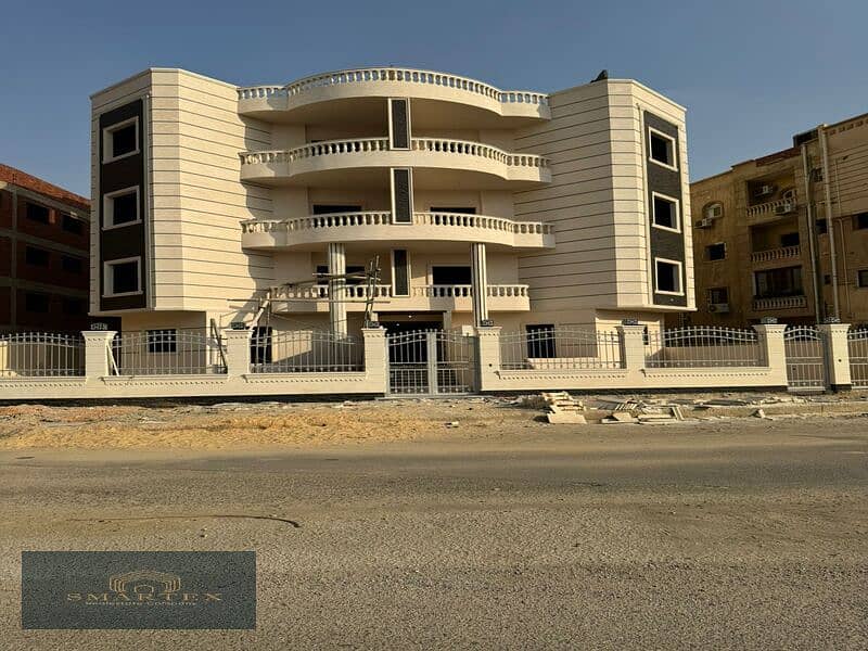 Apartment 230 sqm for sale in the ninth district next to Green Hills Club and Town Center Mall 3