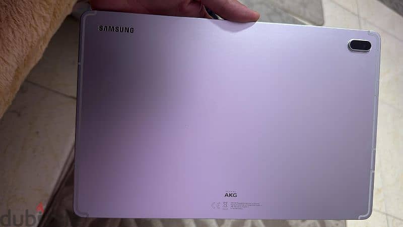 Samsung tab s7 FE 0