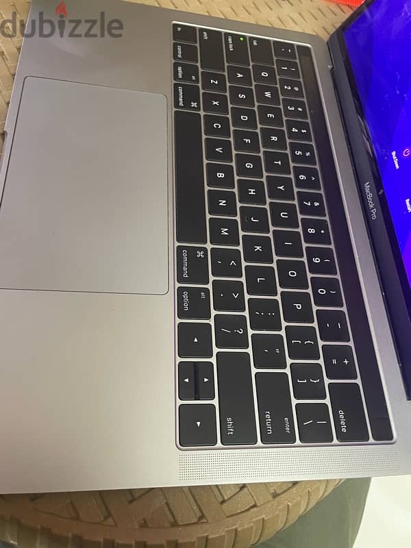 Macbook pro 2016 core i5 3