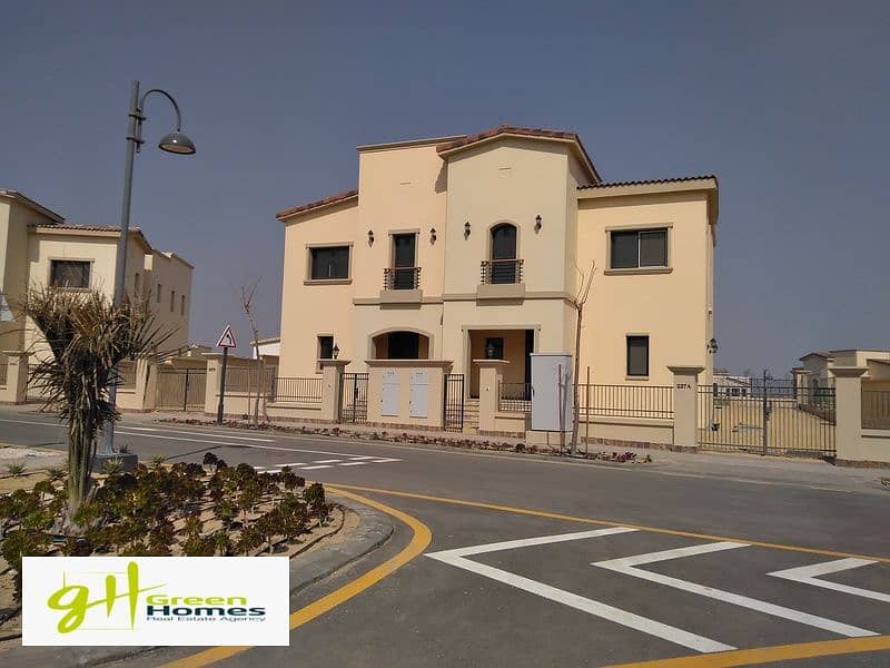 TwinHouse fully finished with area 310m for sale in Uptown Cairo | Emaar, Mokattam - Ready to move 4