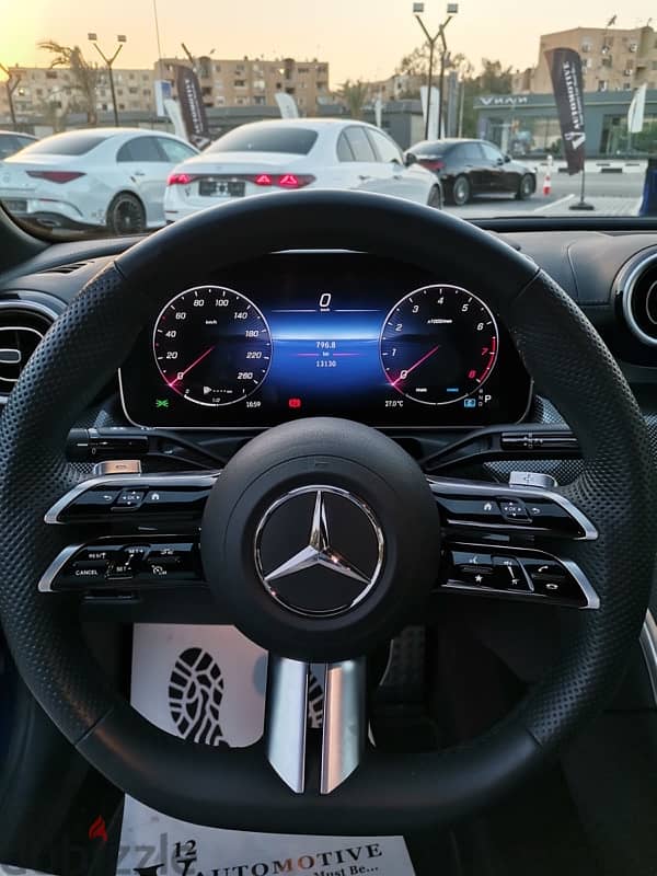 Mercedes-Benz C180 AMG  2023 10