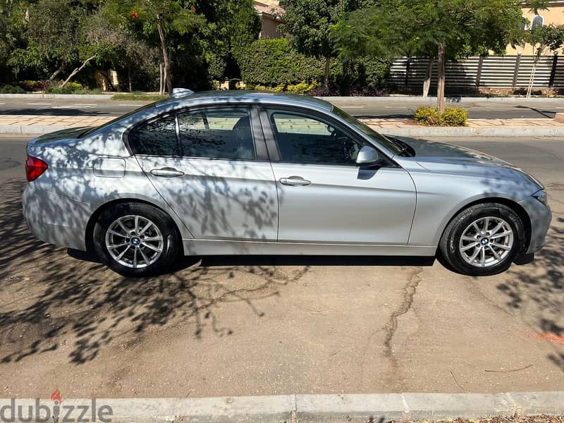 BMW 318 2017 Exclusive 3