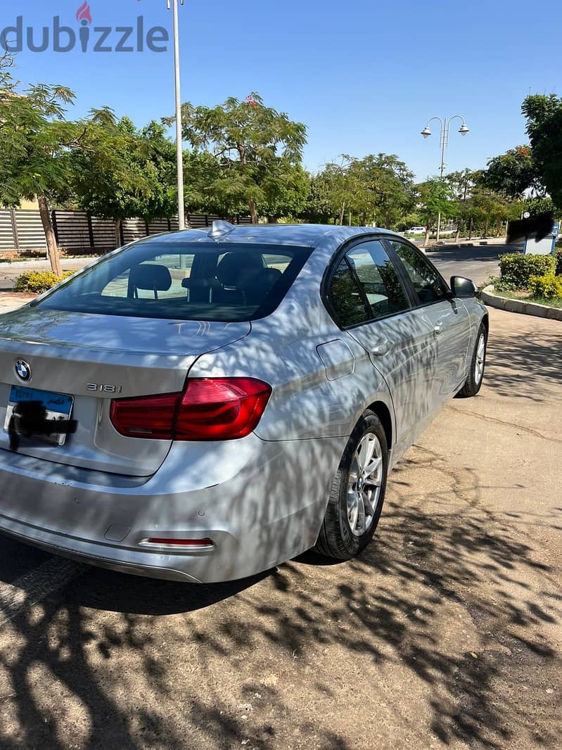 BMW 318 2017 Exclusive 5