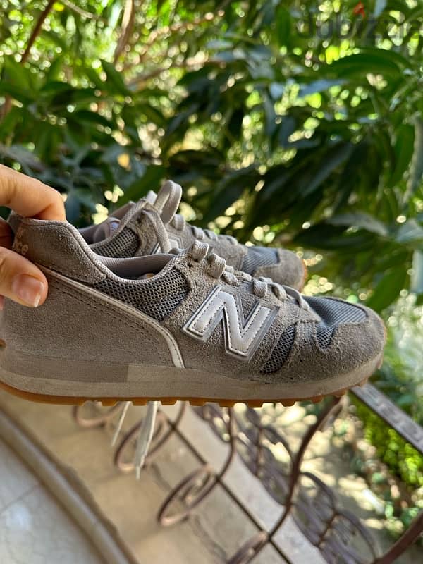 new balance 1