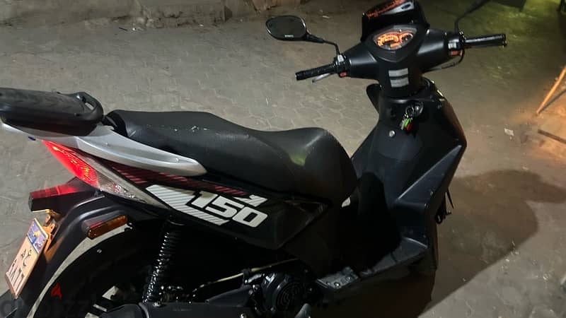 kymco Agilty 150cc - 2022 - كيمكو اجيلتي ١٥٠ سي سي 4