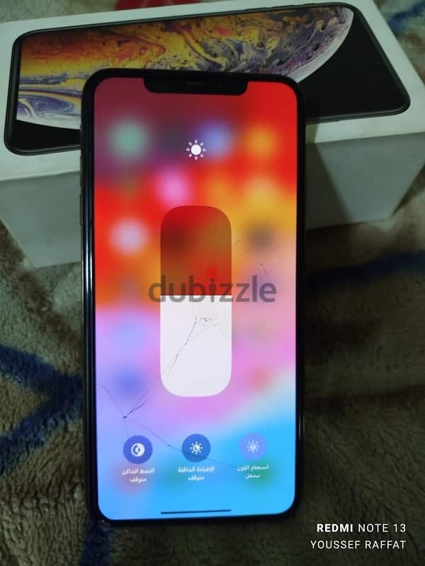 ايفون xs max 1