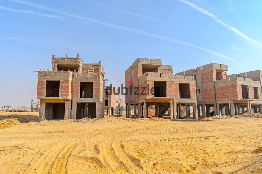 Duplex for sale 205 m fully finished with air conditioners, 8 years installments, Stei8ht New Cairo Compound, in front of Rehab 6