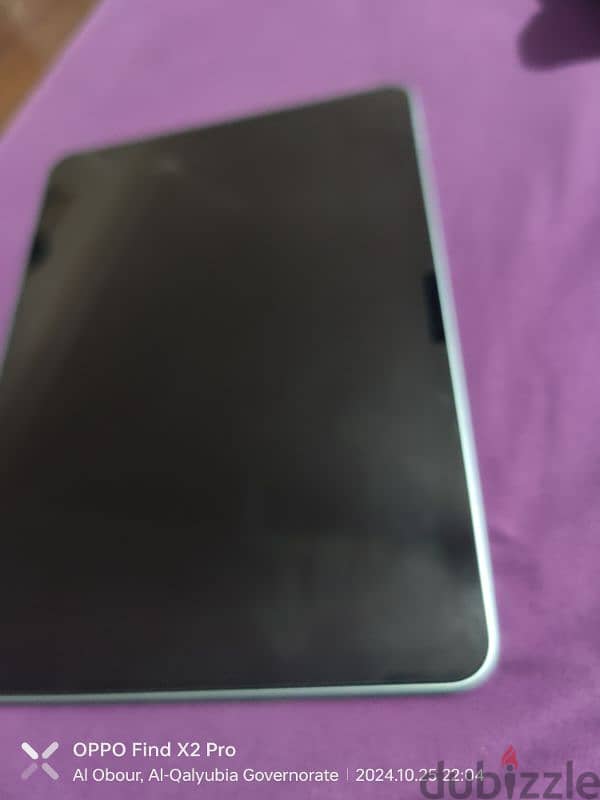 ipad air  128 m2استعمال اسبوعين 0