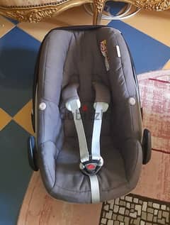 maxi-cosi pebble plus carseat 0