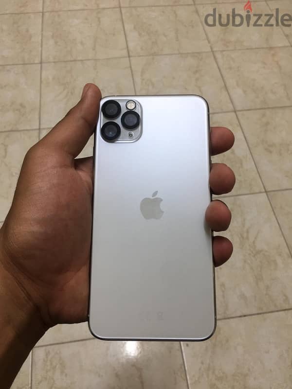 iphone 11 pro max 2