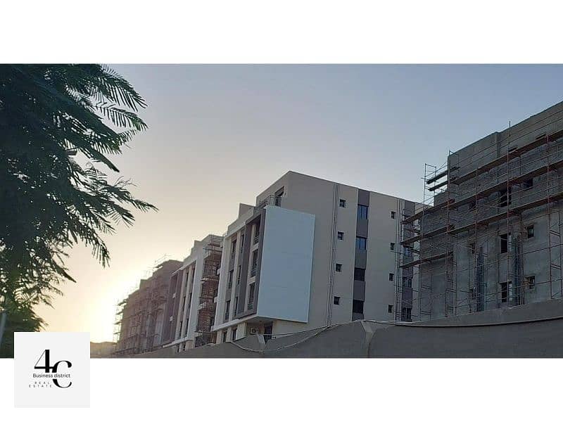 Apartment 150m for sale corner fully finished with the lowest down payment and installments in Al Marasem Fifth Square Fifth Settlement 5