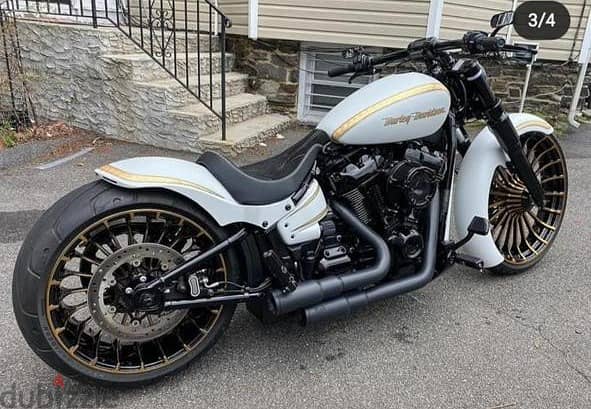 Harley-Davidson Breakout 114 1