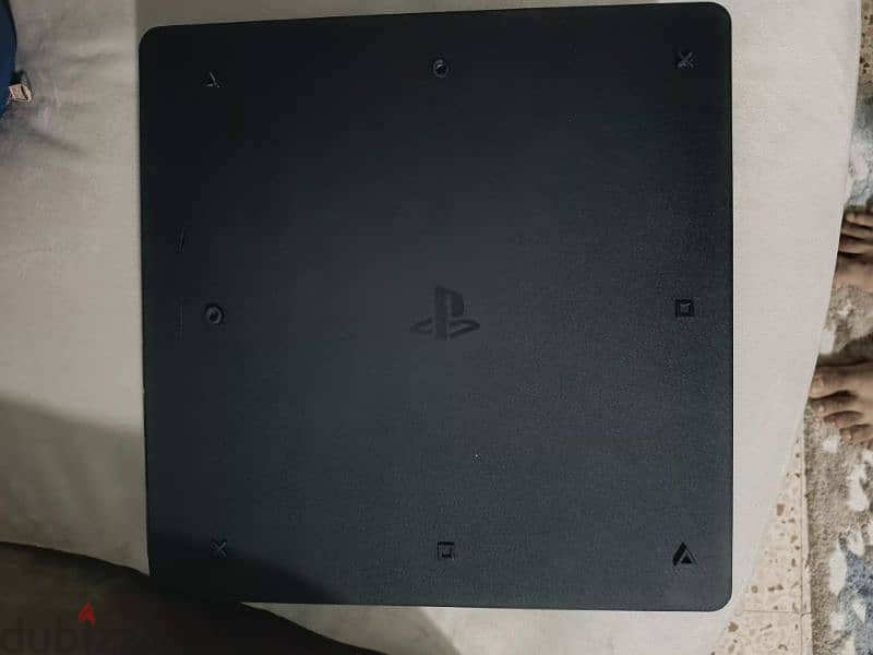 ps4 slim 2