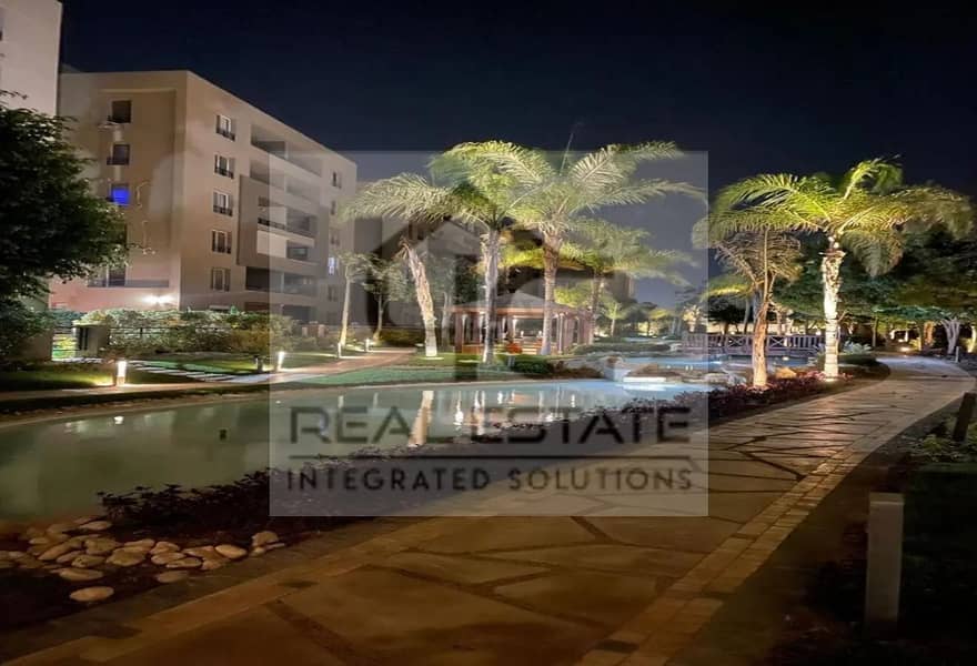 Fully finished apartment 182 for sale in Fifth square, delivery 2025 and completion in installments over 7 years - price includes maintenance and park 10