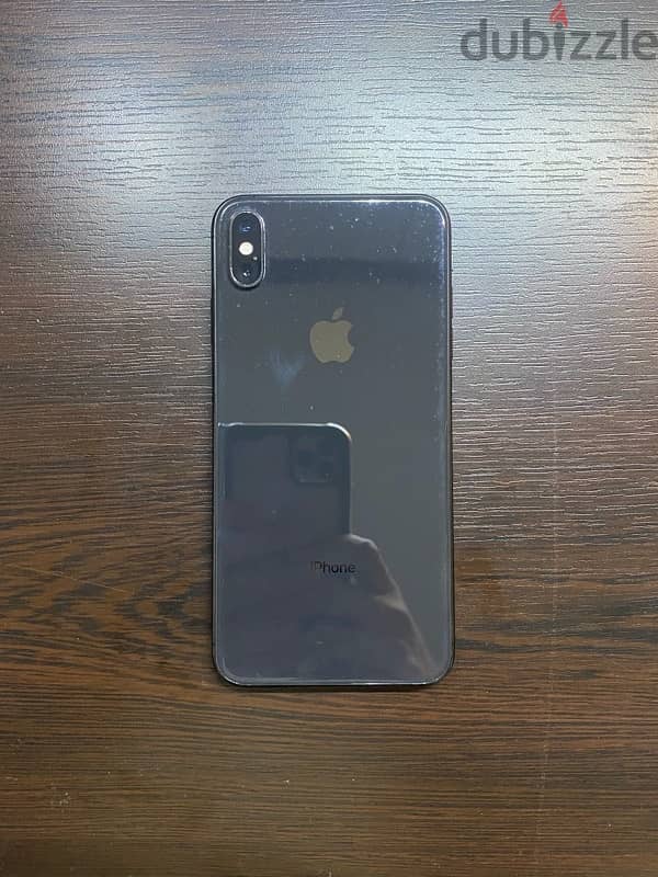 iPhone XS Max Used in Perfect Condition 2