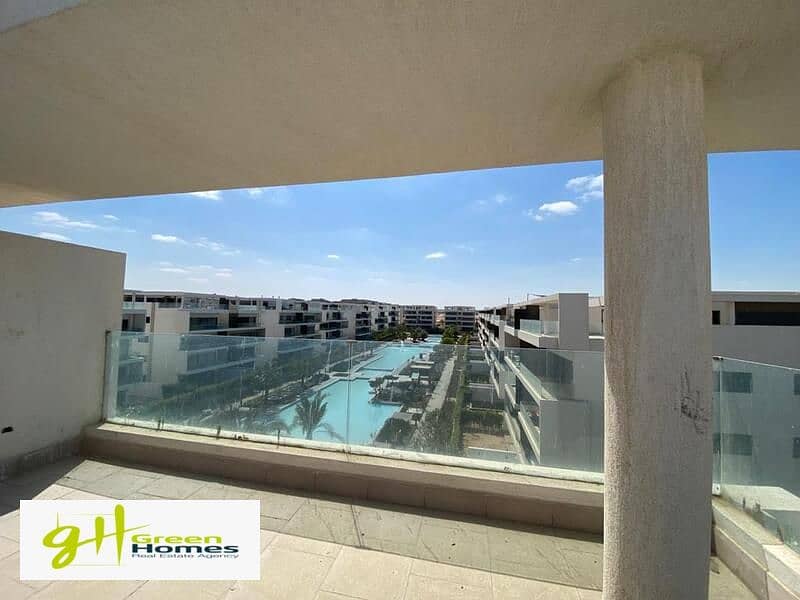 Penthouse 243m for sale with downpayment and installment in Lake view residence 2 2