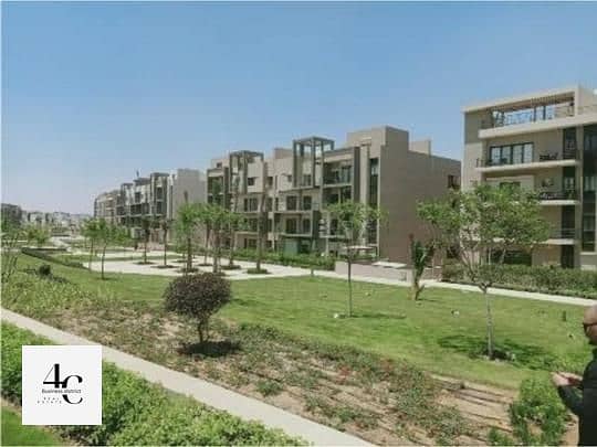 For sale the most special apartment 182m fully finished 3 bedrooms with the lowest down payment in Fifth Square Al Marasem Fifth Settlement 2