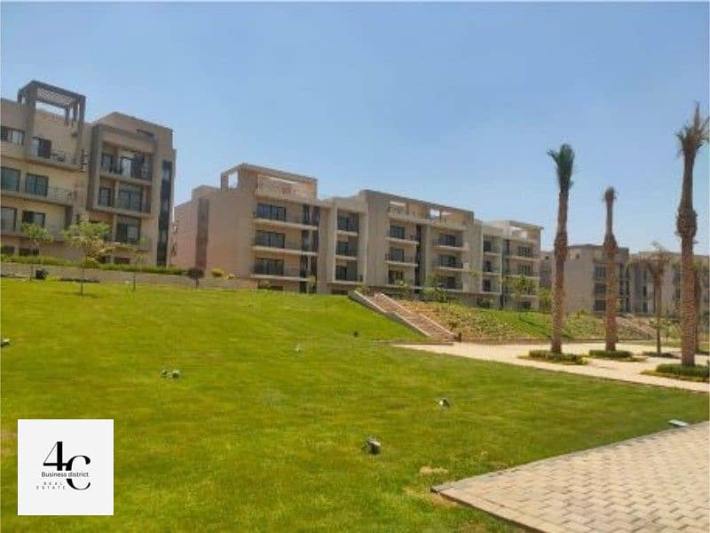 Apartment 168m for sale view villas, lowest down payment and installments prime location in Fifth Square Al Marasem in Fifth Settlement 0