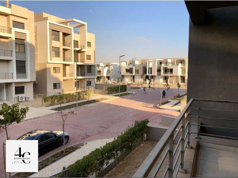 The Lowest Price Penthouse 187m With Roof 120m Fully Finished With The Lowest Downpayment And Installments In Fifth Square Al Marasem Fifth Settlement 2