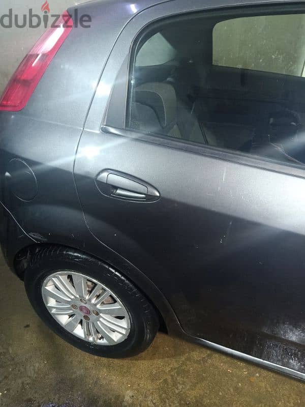 Fiat Grand Punto 2010 7