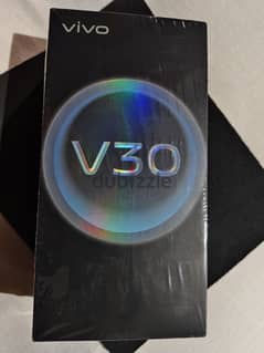 vivo 30  بضمان محلي . . . بكامل مشتملاته ،،،حالته زيرو 0