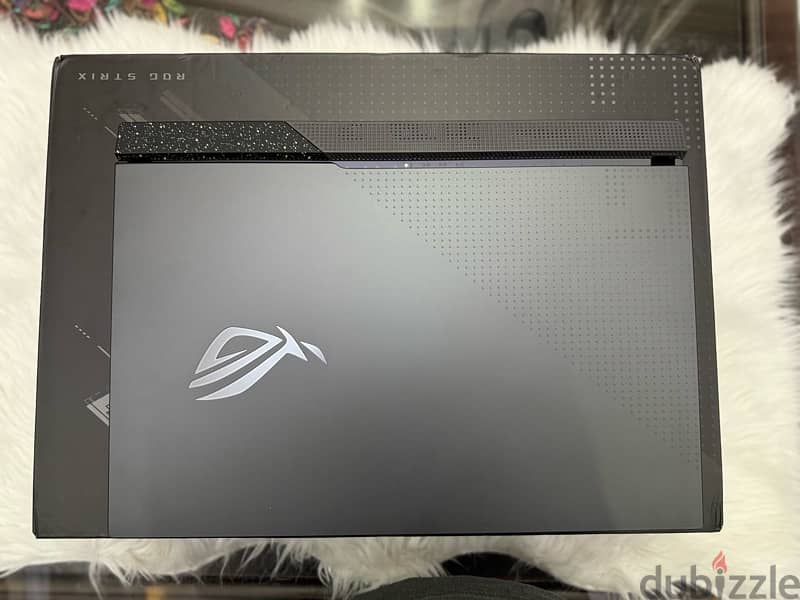 asus rog strix g17   17 inch  كسر زيرو 4