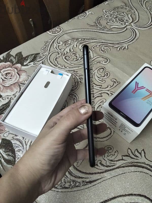 موبايل هواوي y7 prime 2019 2