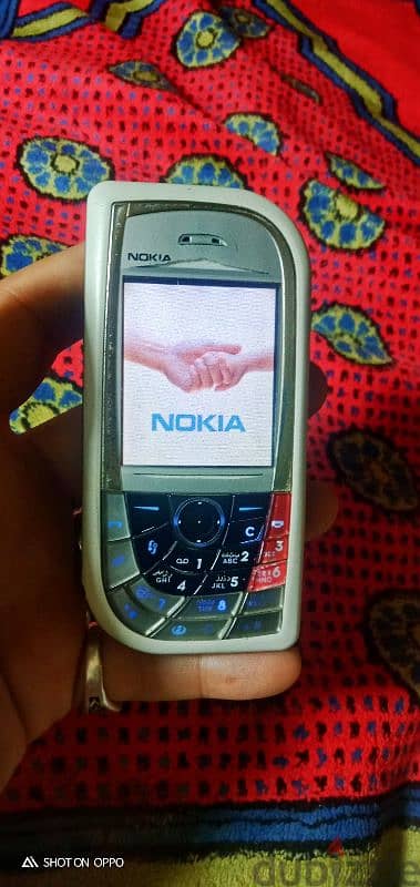 ممنوعات النوكيا والتحف النادره موبايل Nokia 7610 الملقب بالدمعه 7