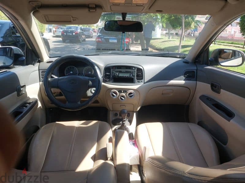 Hyundai Accent 2010 3