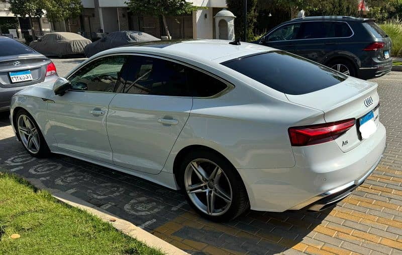 Audi A5 2021 3