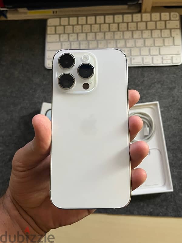 Iphone 14 pro - white 3