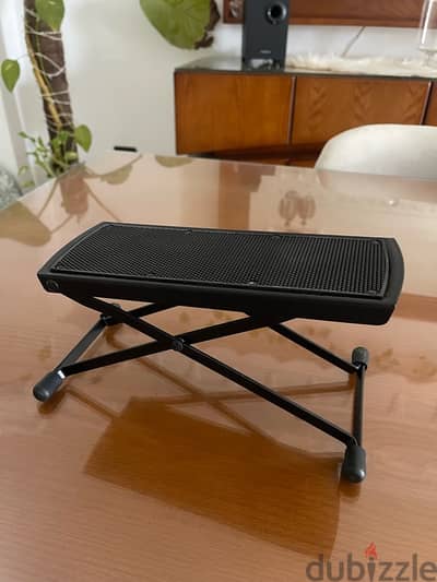 Guitar Footstool