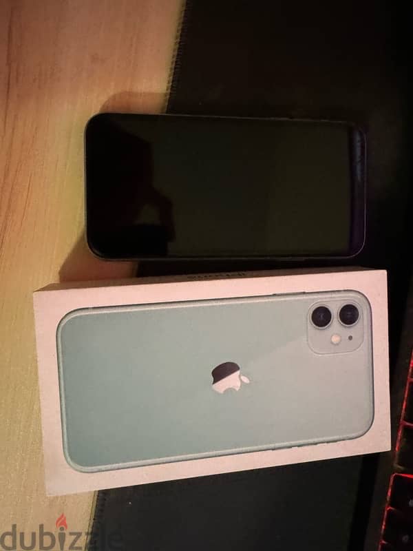 iPhone 11 for sale in a good condition 3