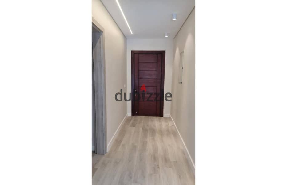 Apartment 210m  garden semi furnished for rent in hyde park new cairo 1