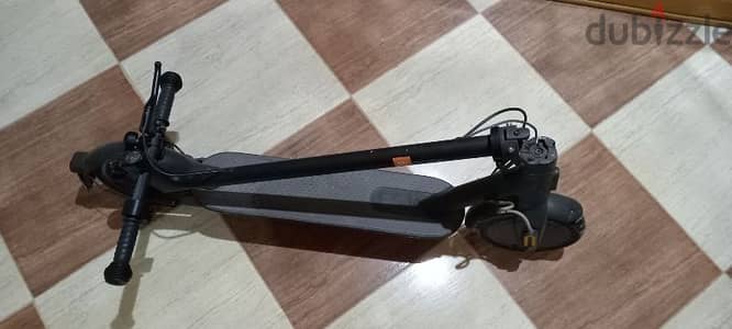 السكوتر الشاومي xiaomi essential scooter